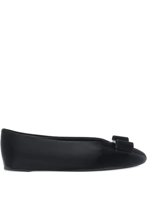Ferragamo Vera ballet flats