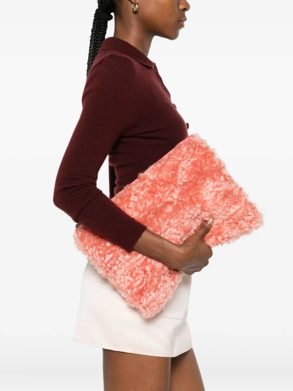 Miu Miu zip-top shearling clutch bag - Roze