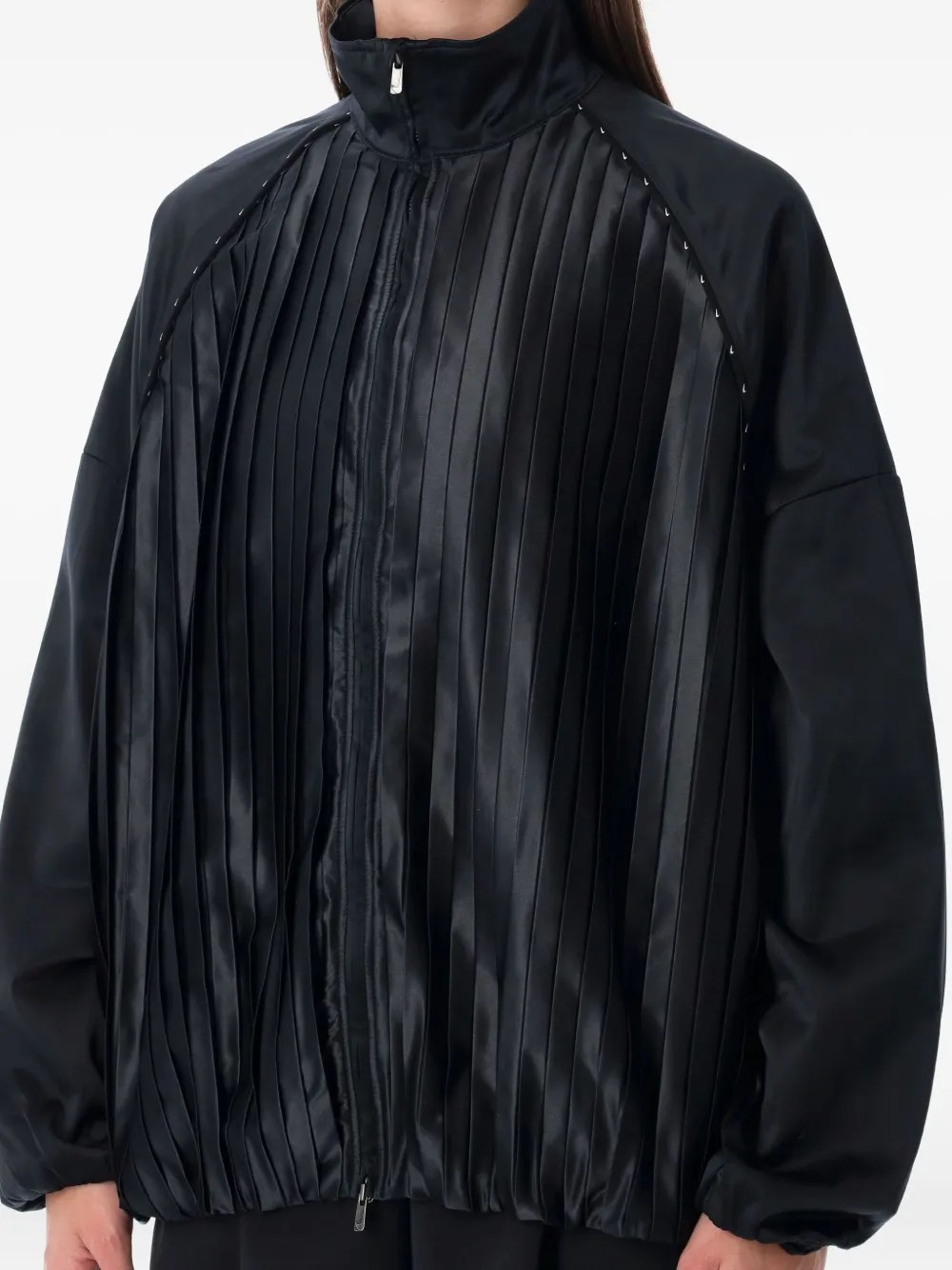 Nike プリーツ ボンバージャケット | ブラック | FARFETCH JP