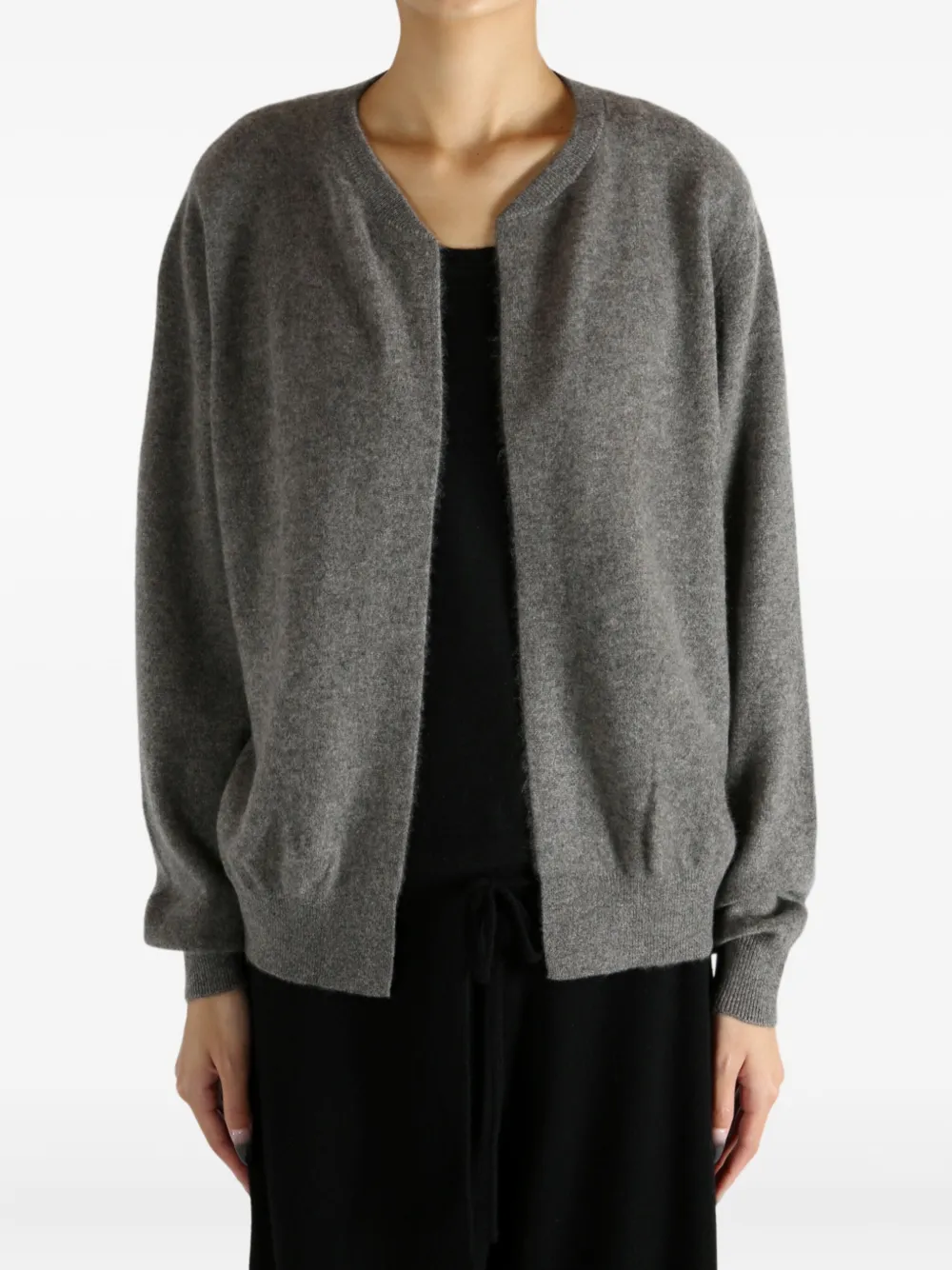 Frenckenberger v-neck cashmere cardigan | Cardigans | Image 2