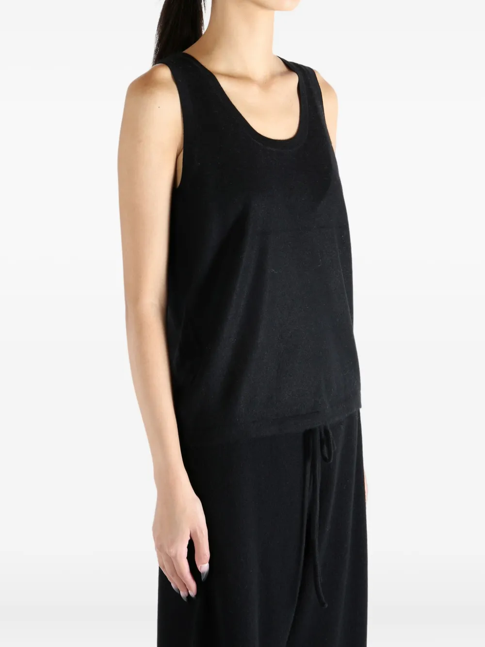 Frenckenberger Round-neck Sleeveless Top In Black
