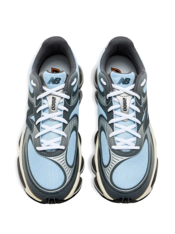 New Balance スニーカー ホワイト/ブルー ABZORB 2000 ニューバランスの新モデル「アブゾーブ 2000」がY2Kらしいレトロ