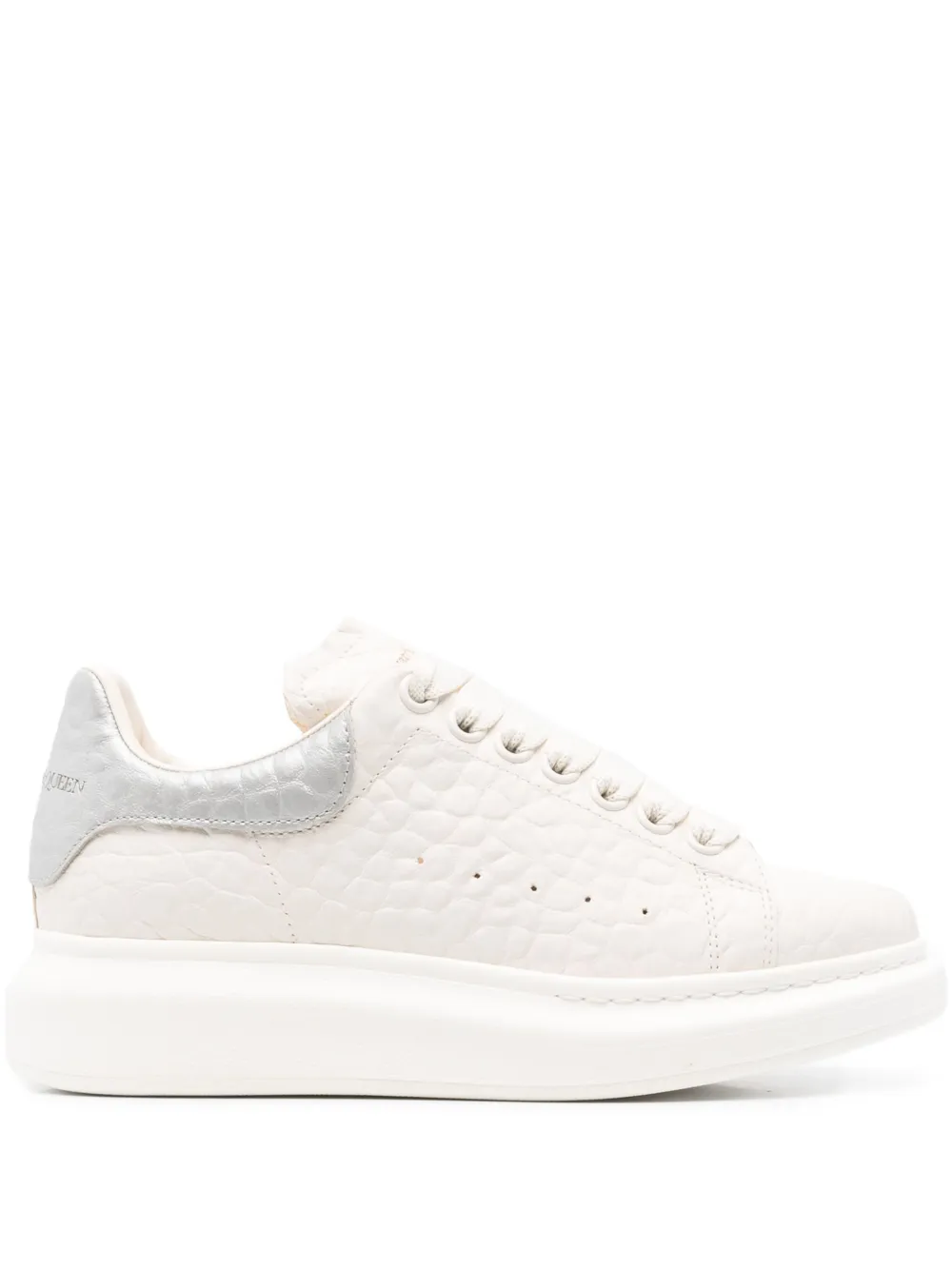 Alexander McQueen textured heel-tab ballet flats | White | Image 1