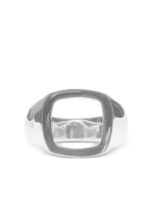 Tom Wood Mini Signet Oval Ring | Silver | FARFETCH