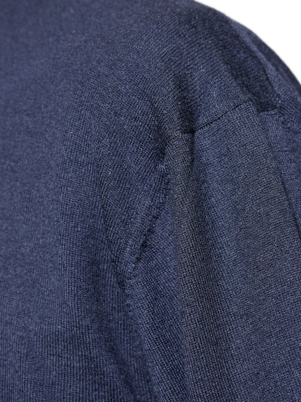 Eleventy Round-neck Long-sleeve Sweater In Blue