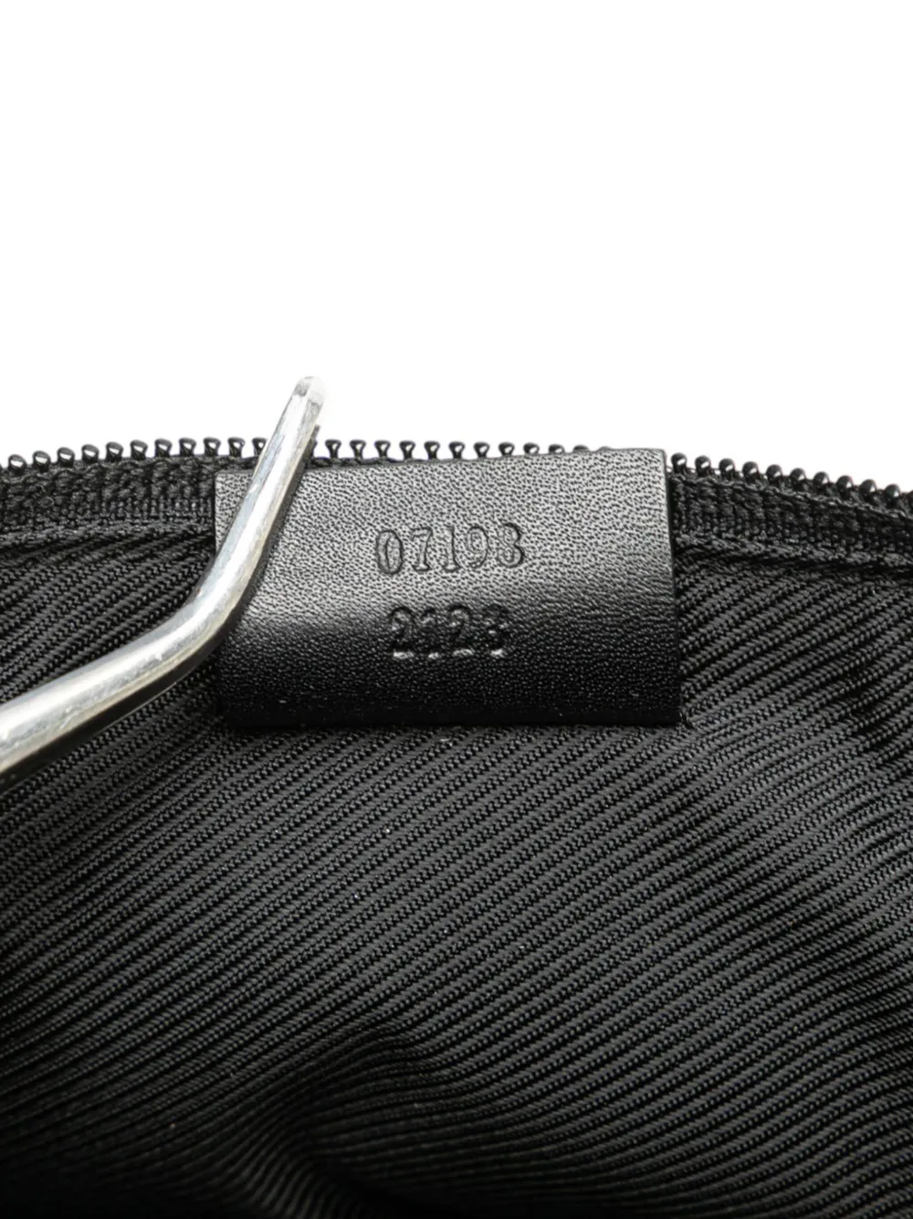 Pre-owned Gucci 2000-2015 Gg Canvas Boat Shoulder Bag In Blue