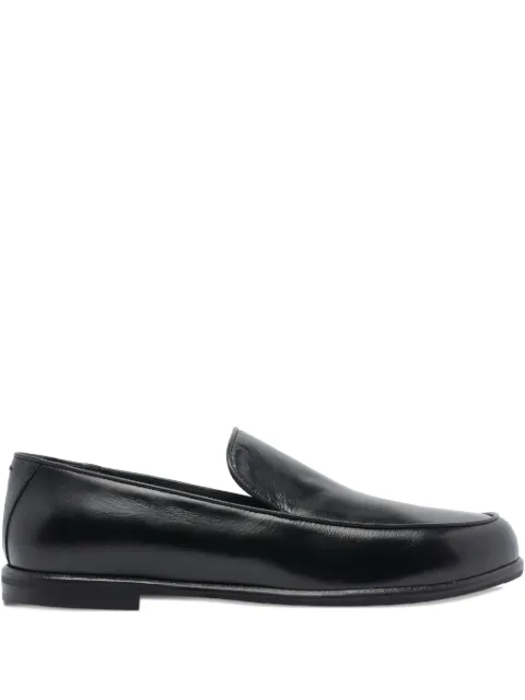 POEVE round-toe leather loafers