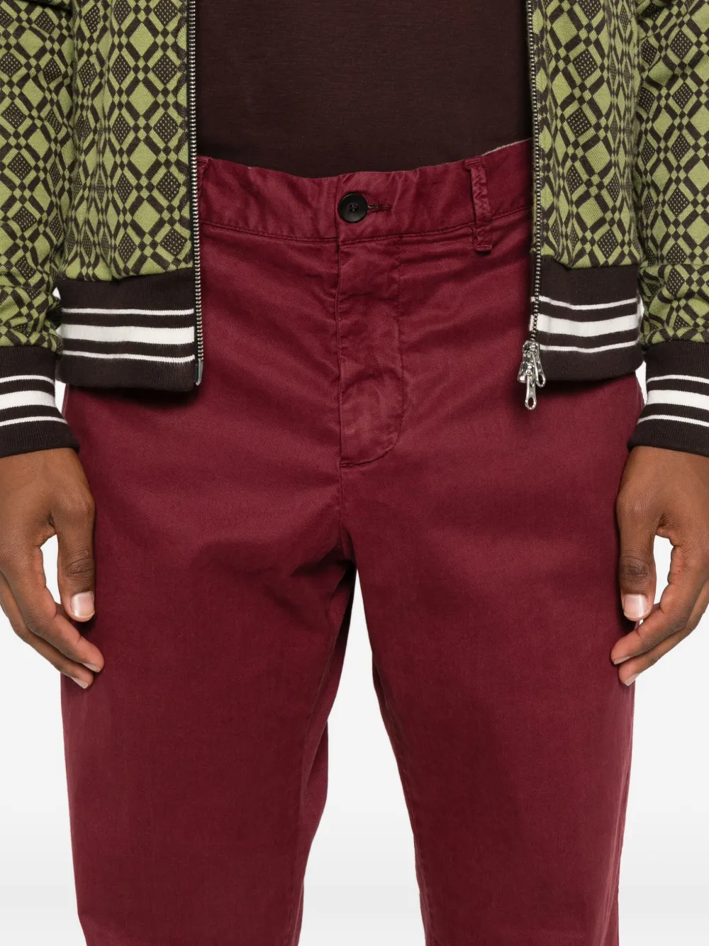 White Sand Jack Twill Trousers In Burgundy