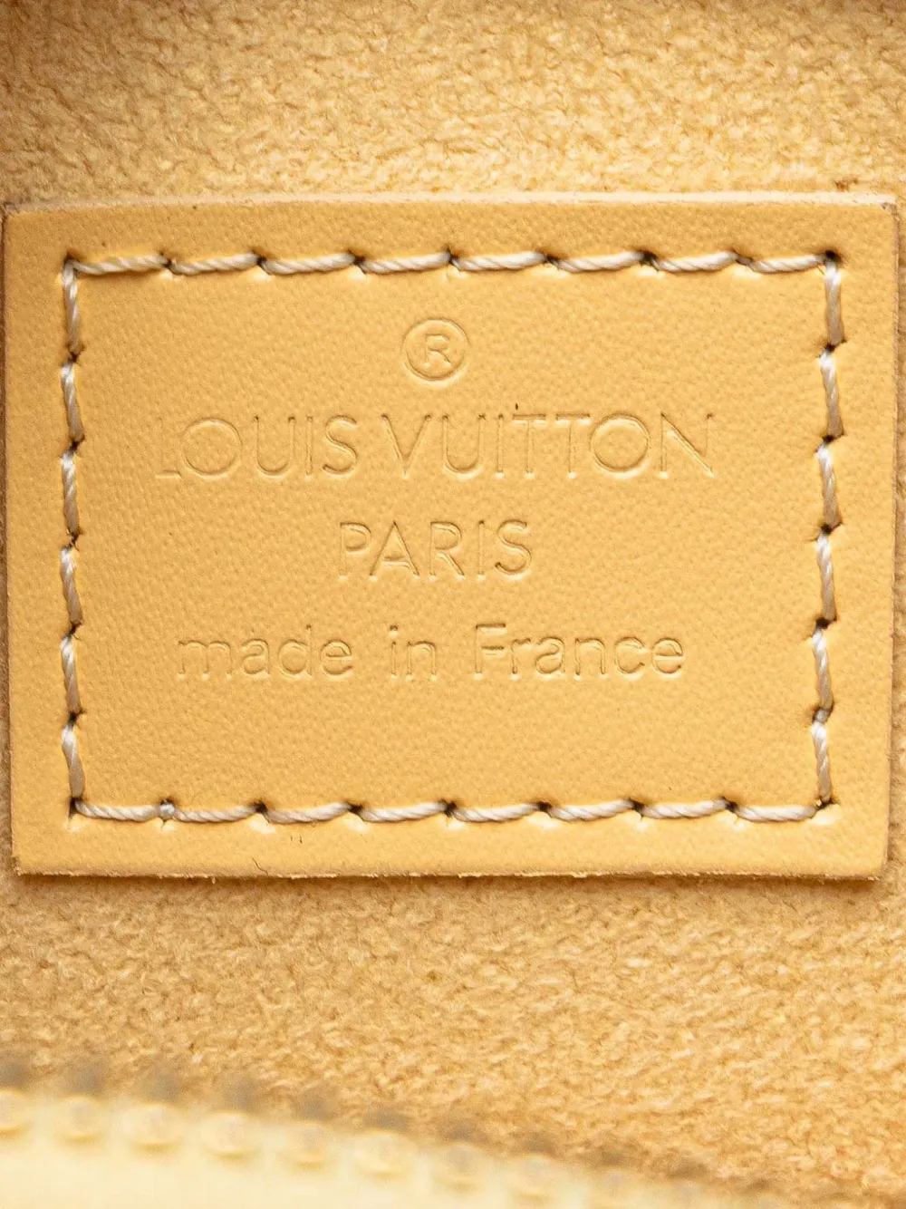 Pre-owned Louis Vuitton 2000 Epi Pont Neuf Pm Handbag In Brown