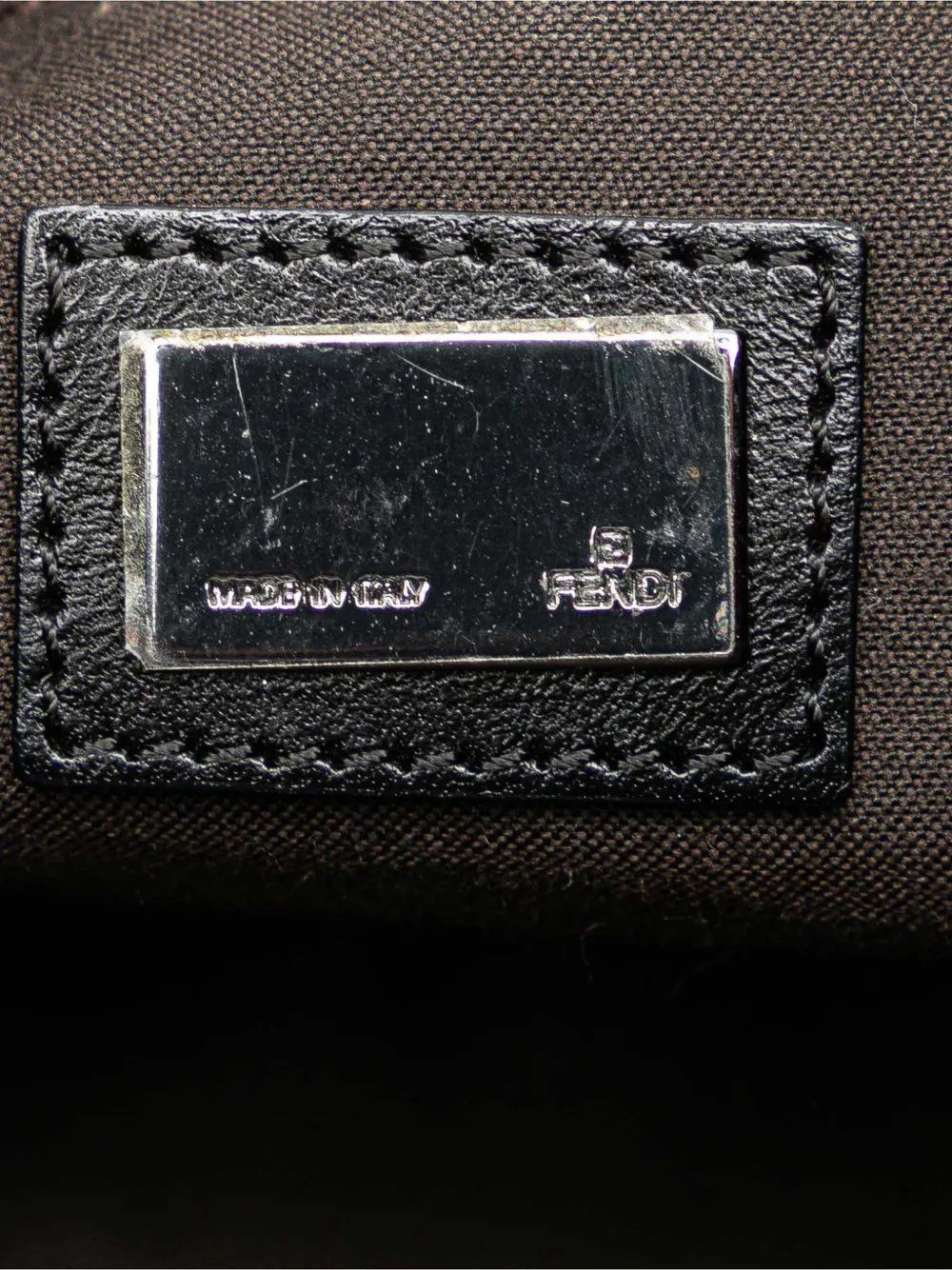 Pre-owned Fendi 2000-2010 Zucchino Canvas Crossbody Bag In Black
