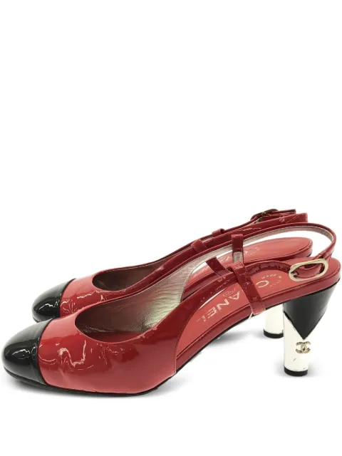 CHANEL Pre-Owned 70mm patent-leather slingback pumps