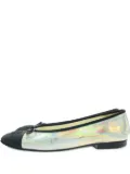 CHANEL Pre-Owned cap-toe ballet flats - Grey