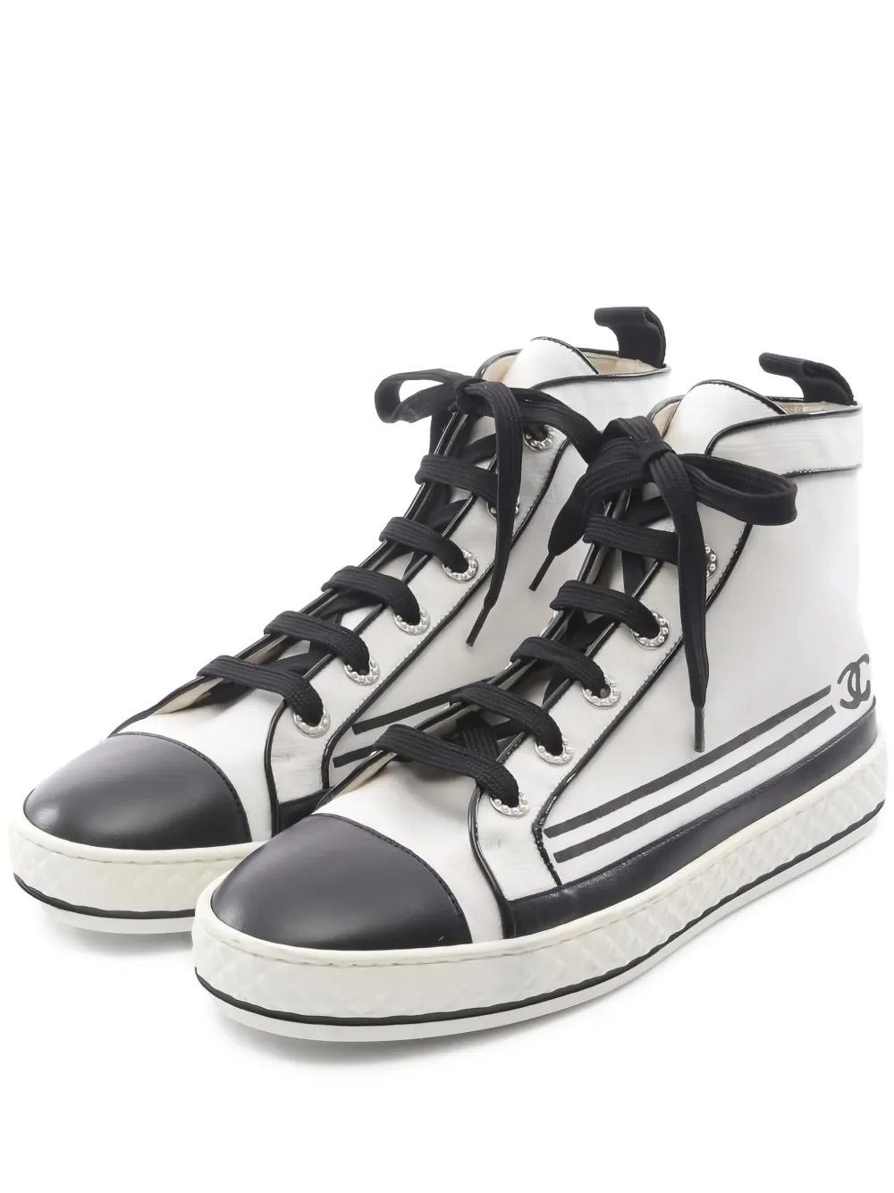 Pre-owned Chanel Coco Mark High-top Sneakers In White
