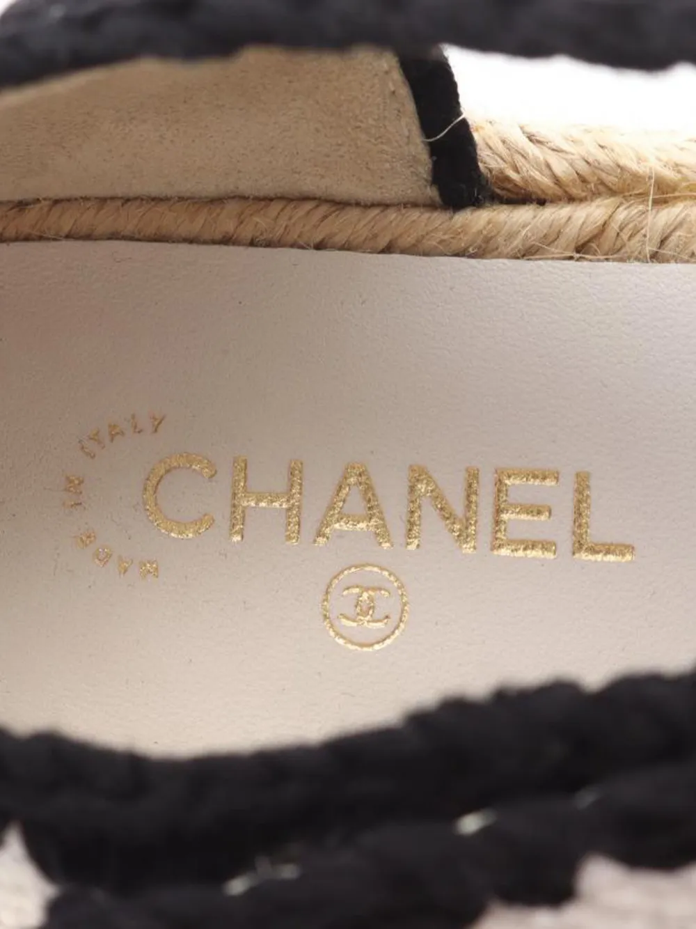 Pre-owned Chanel Coco Mark Espadrilles In White