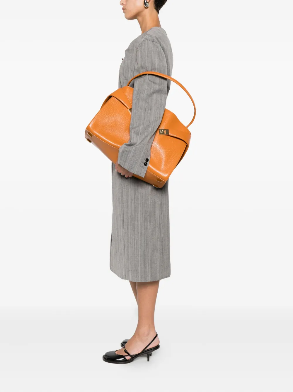 Ferragamo leather shoulder bag - Oranje