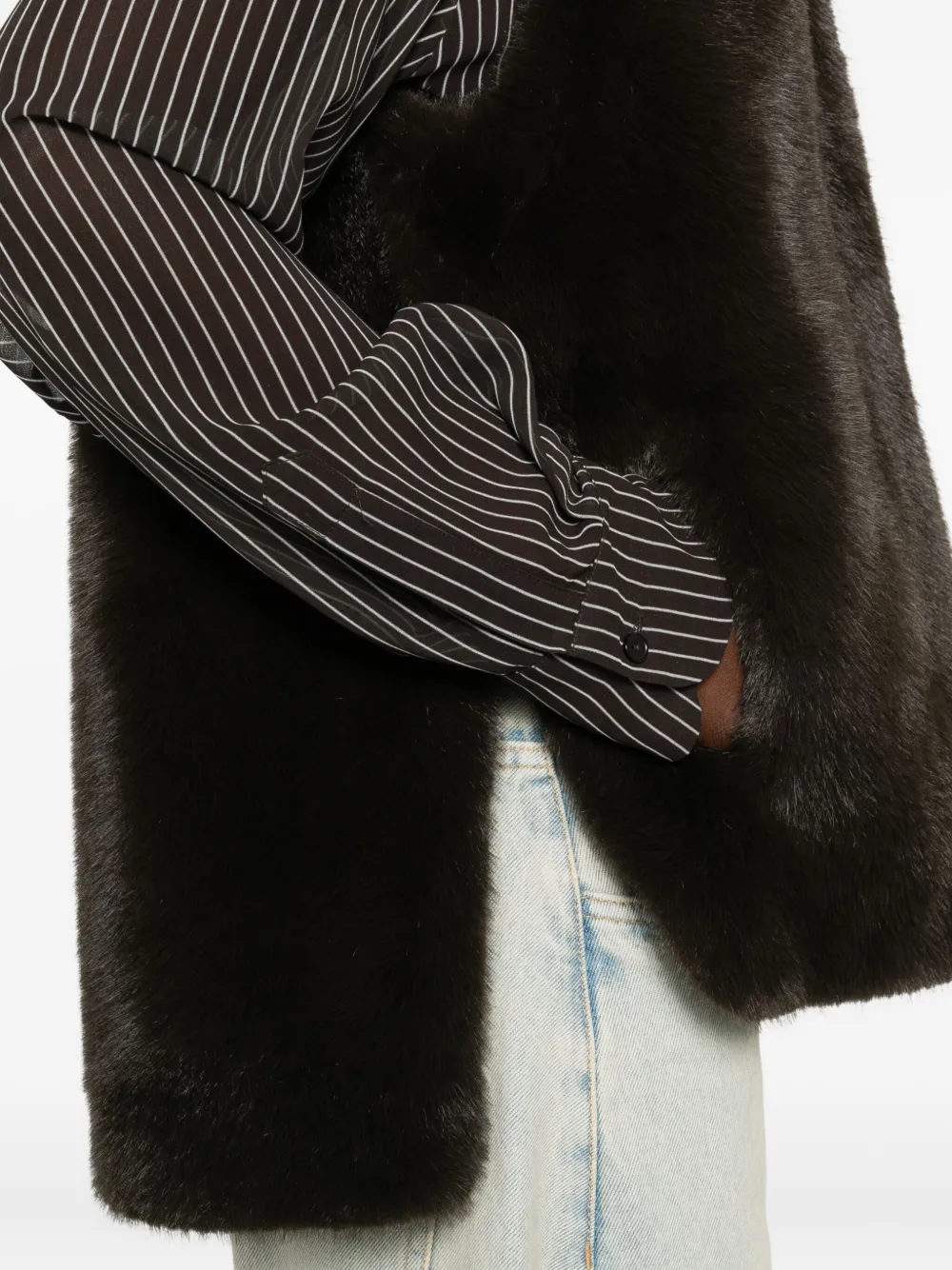 Gotha Collarless Gilet In Green