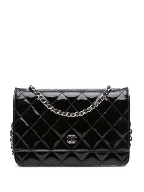 CHANEL Pre-Owned 2013-2014 CC Quilted Patent Wallet On Chain crossbody bag