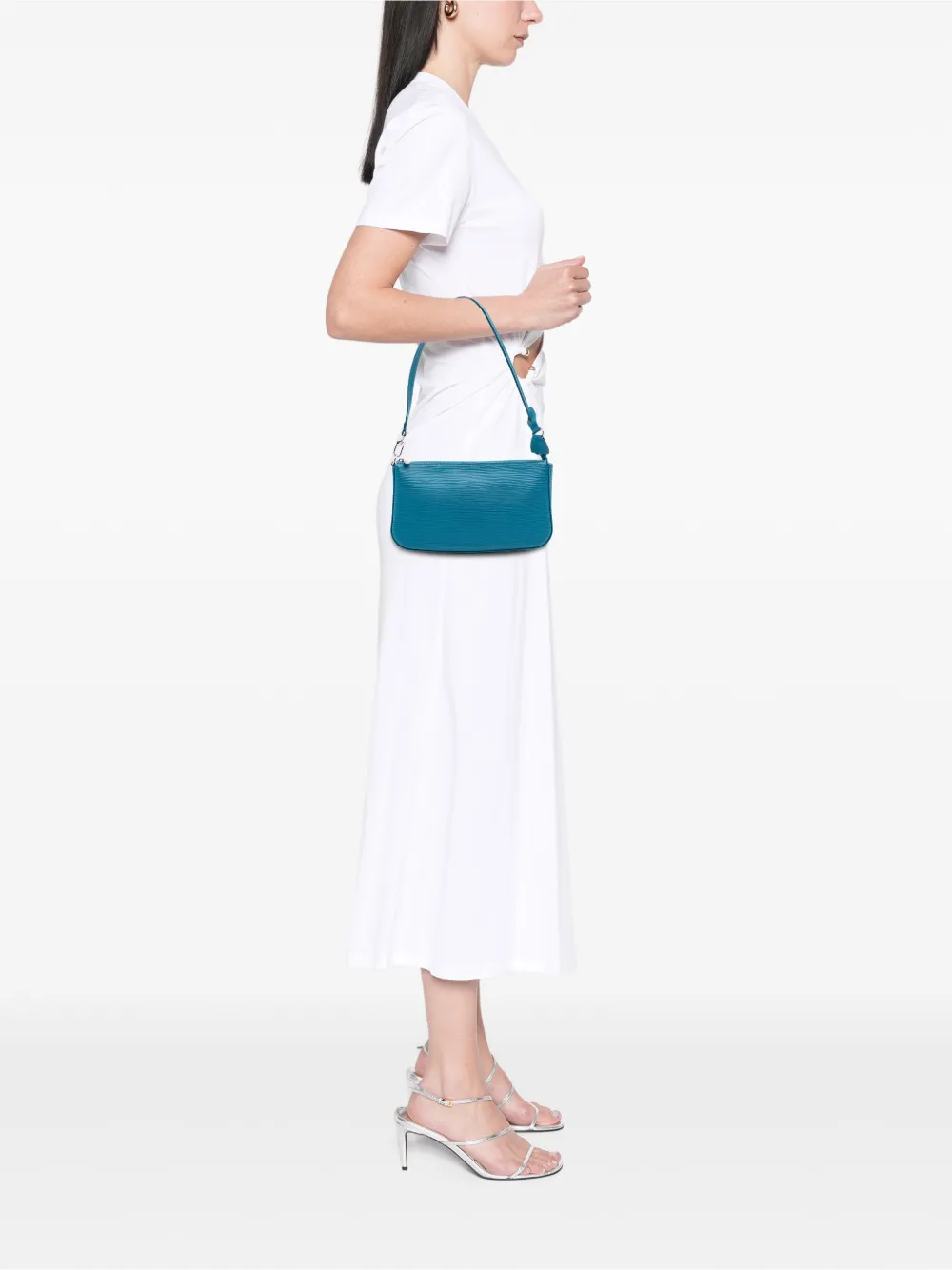 Louis Vuitton Pre-Owned 2013 Epi Pochette Accessoires shoulder bag | Pre-Owned | Image 2