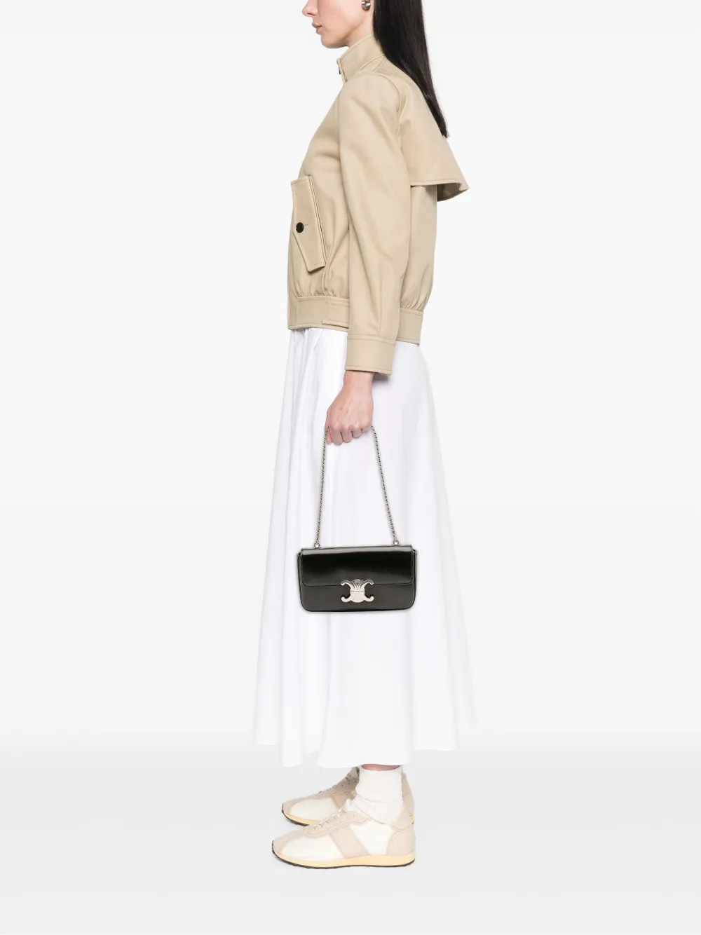 Celine Pre-Owned 2023 Shiny Calfskin Claude Chain shoulder bag | プレオウンド | Image 2