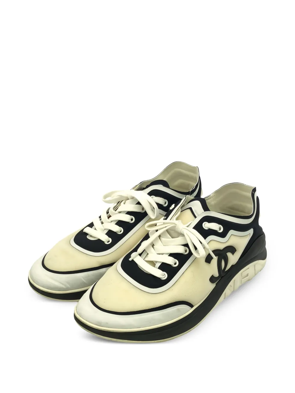 CHANEL Pre-Owned CC sneakers | Image 2