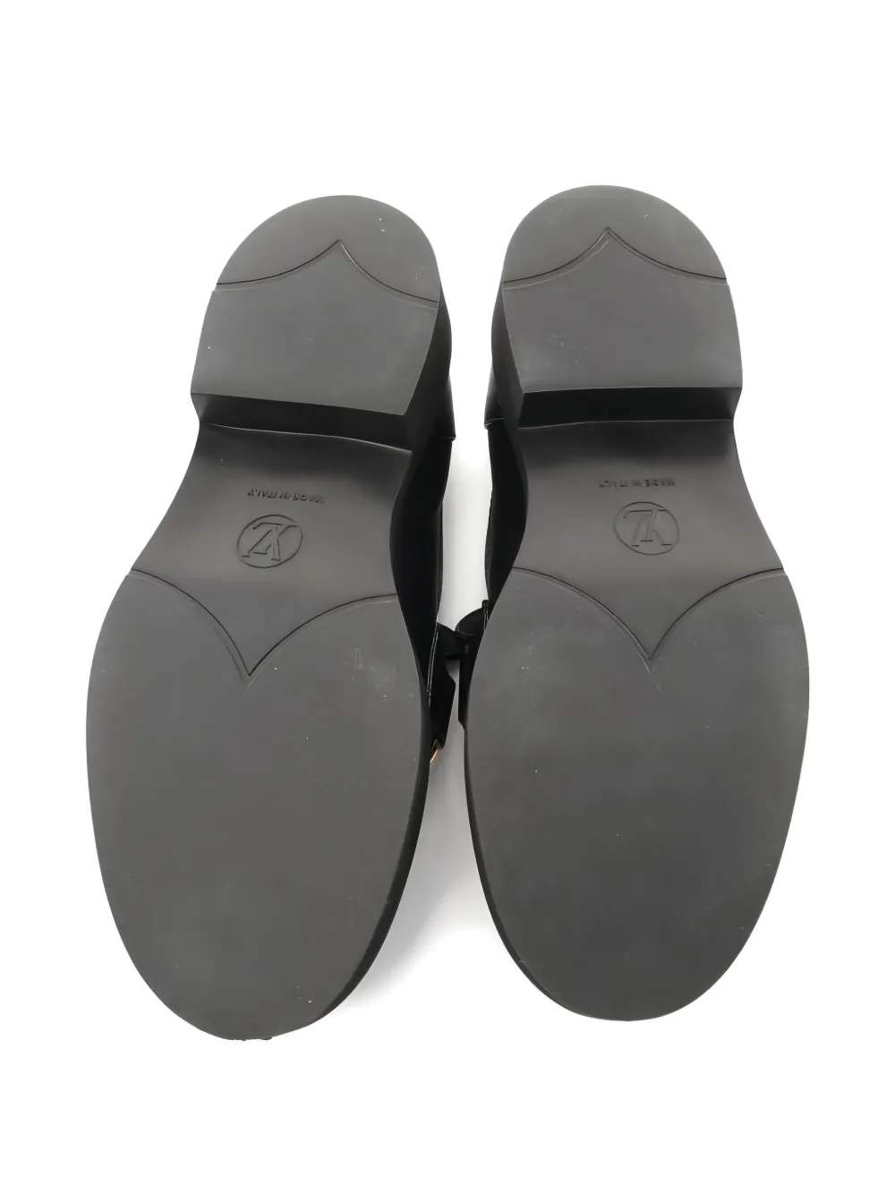 Pre-owned Louis Vuitton Academy Line Chain-link Leather Loafers In Black