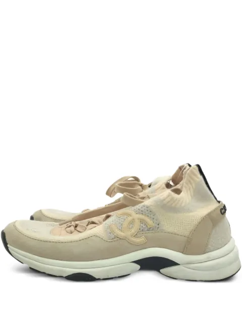 CHANEL Pre-Owned knitted slip-on sneakers