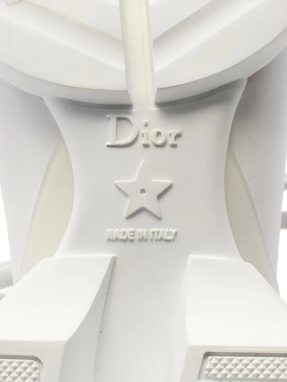 Pre-owned Dior D-connect Lace-up Sneakers In White