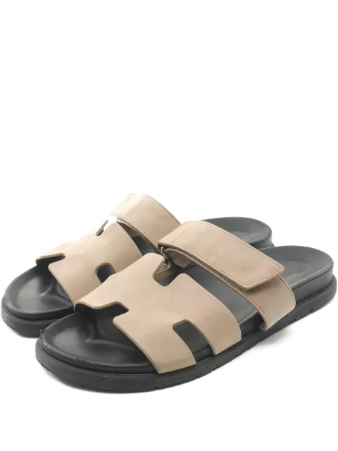 Hermès Pre-Owned 2000s Siffle suede double-strap sandals