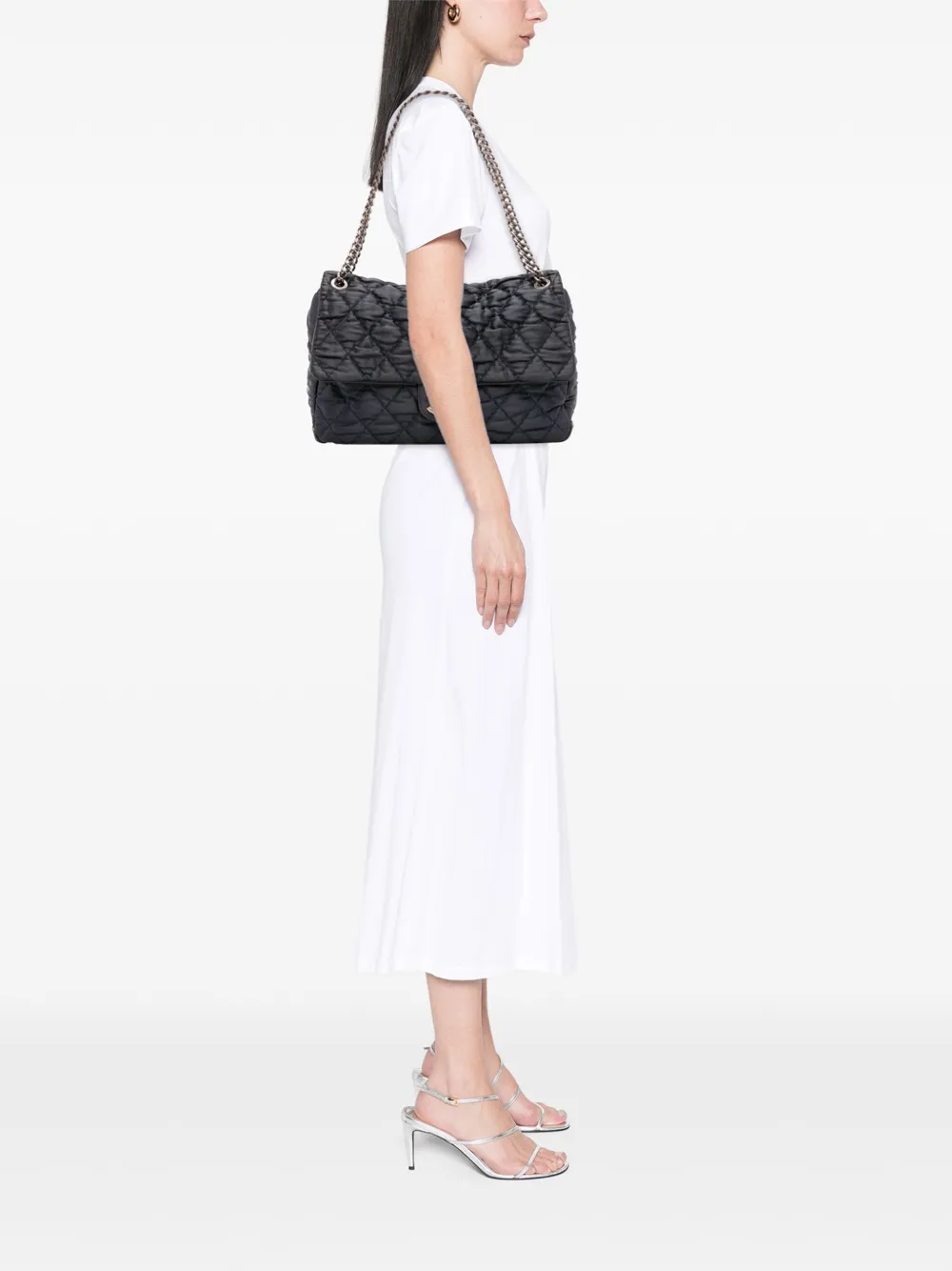 CHANEL Pre-Owned 2009-2010 Extra Large CC Quilted Satin Single Flap shoulder bag | Pre-Owned | Image 2