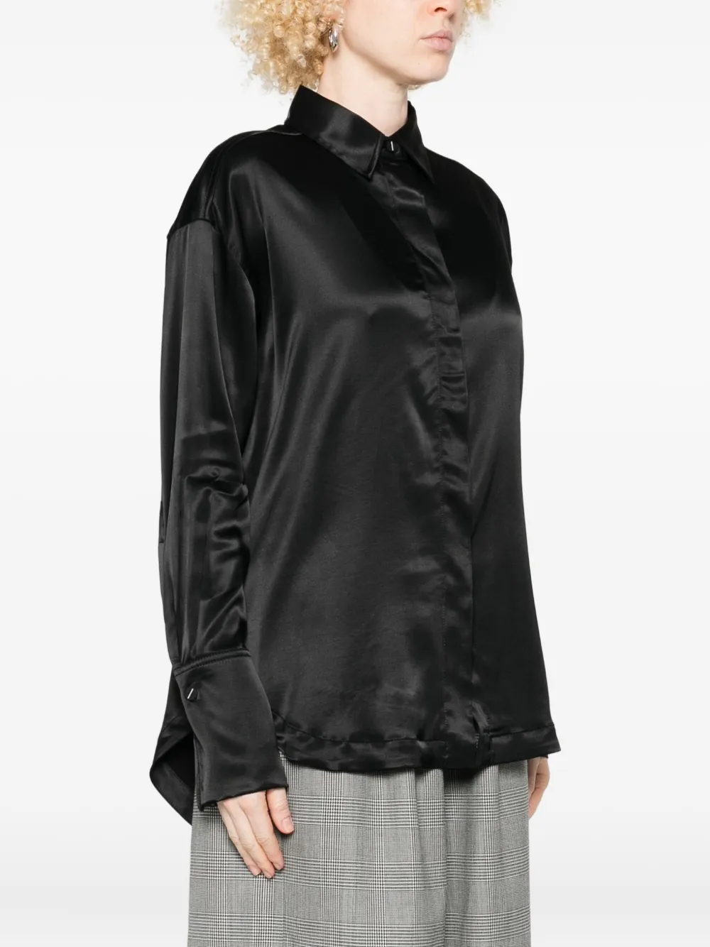 Thom Krom Satin Curved-hem Shirt In Black