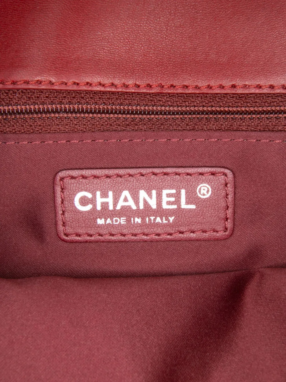 Pre-owned Chanel 2013-2014 Medium Quilted Lambskin Citizen Flap Satchel In Red