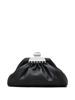 Marc Jacobs Claw Clip クラッチバッグ S | シルバートーン | FARFETCH JP