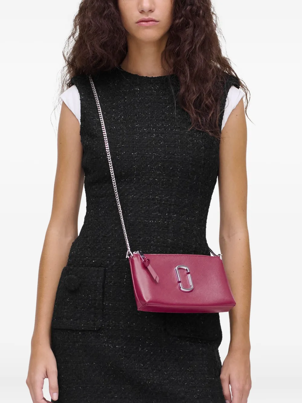 Marc Jacobs The Pochette Logo-plaque Cross Body Bag In Pink