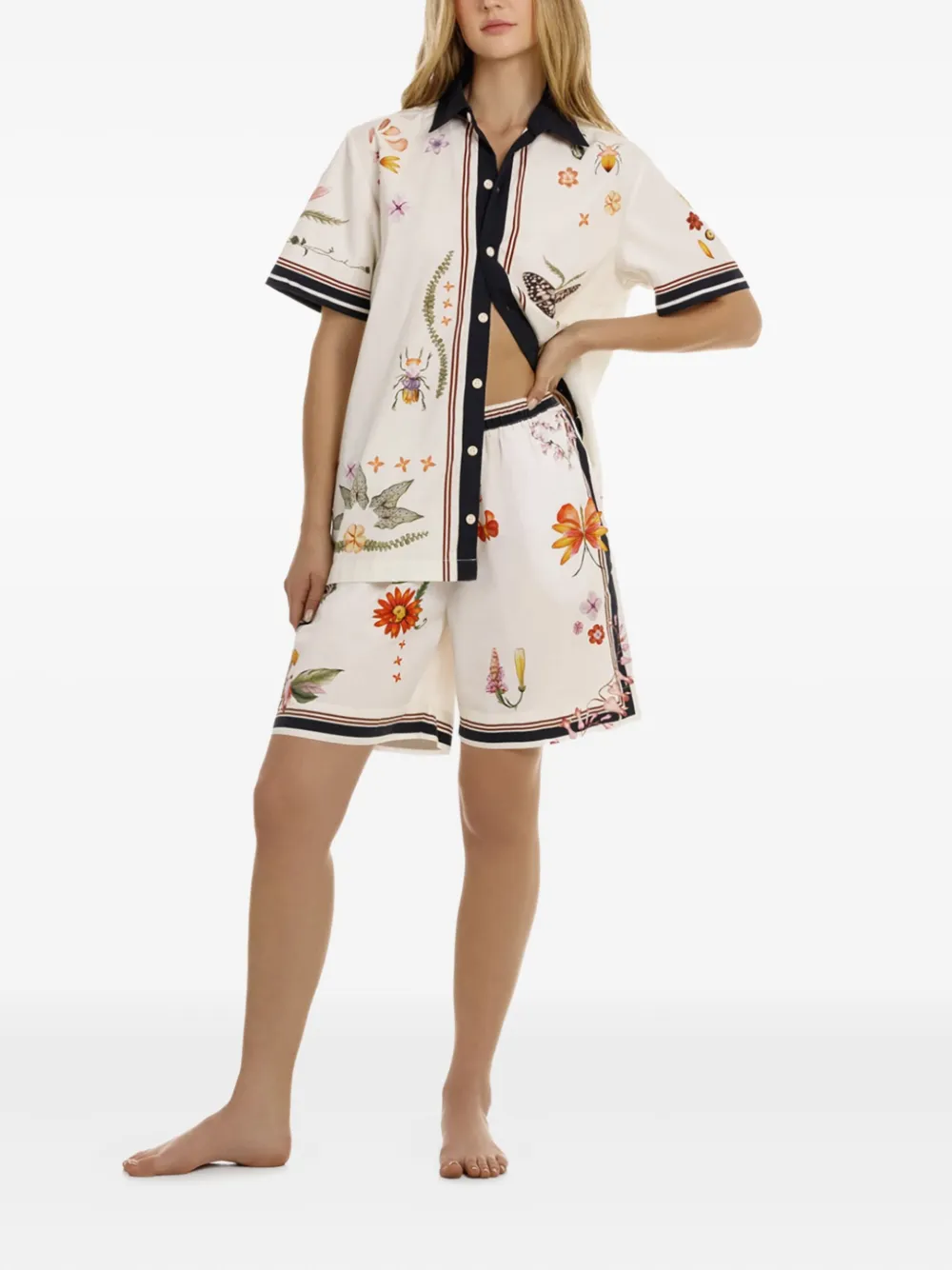 Agua Bendita Floral-print Side-stripe Shorts In White