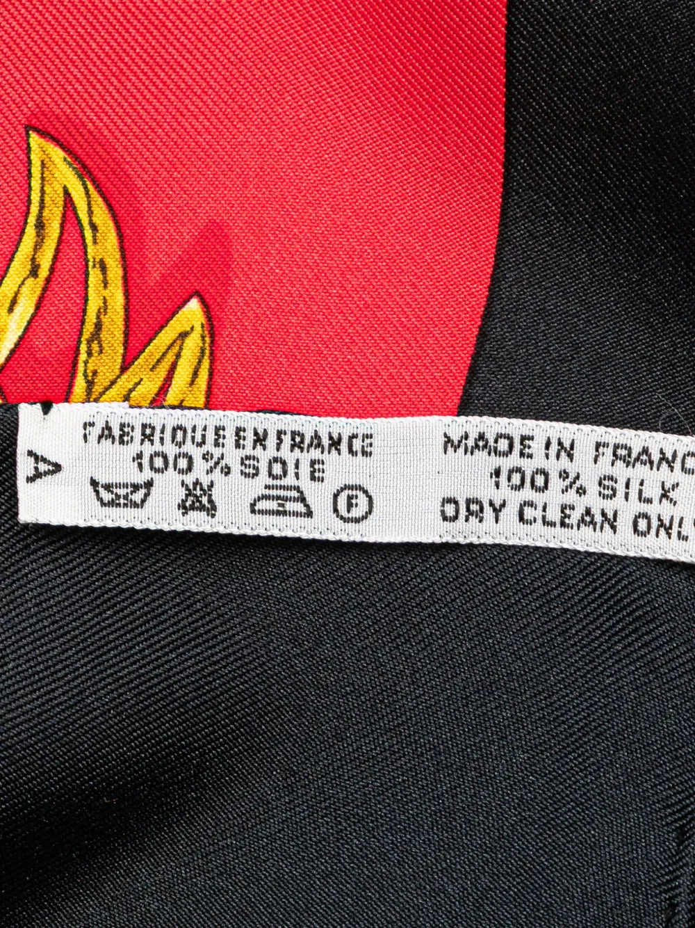 Hermès Pre-Owned 20th Century Clips Silk Scarf scarves | Image 2