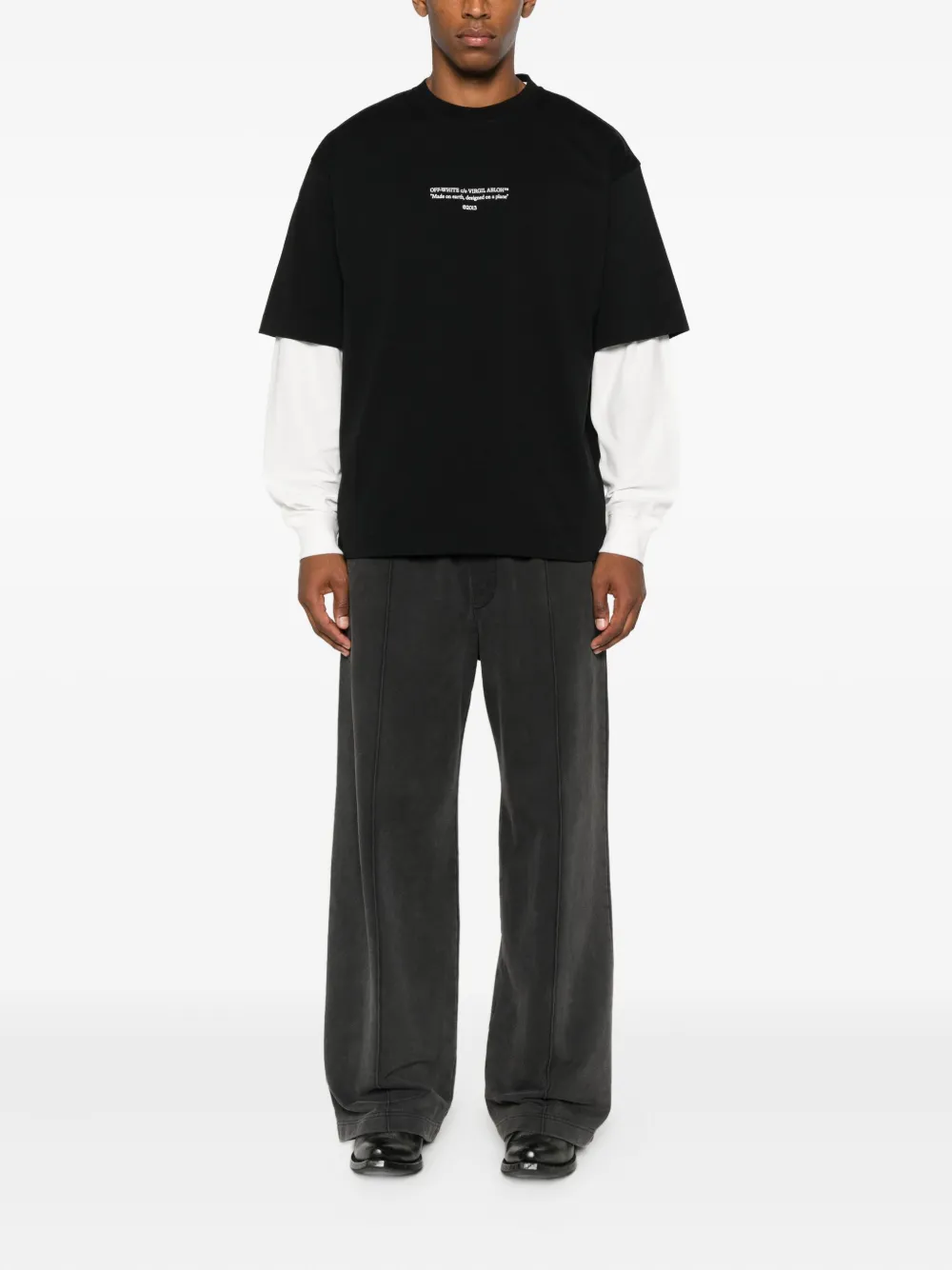 Off-White Made On Earth, Designed On A Plane T-shirt - Zwart