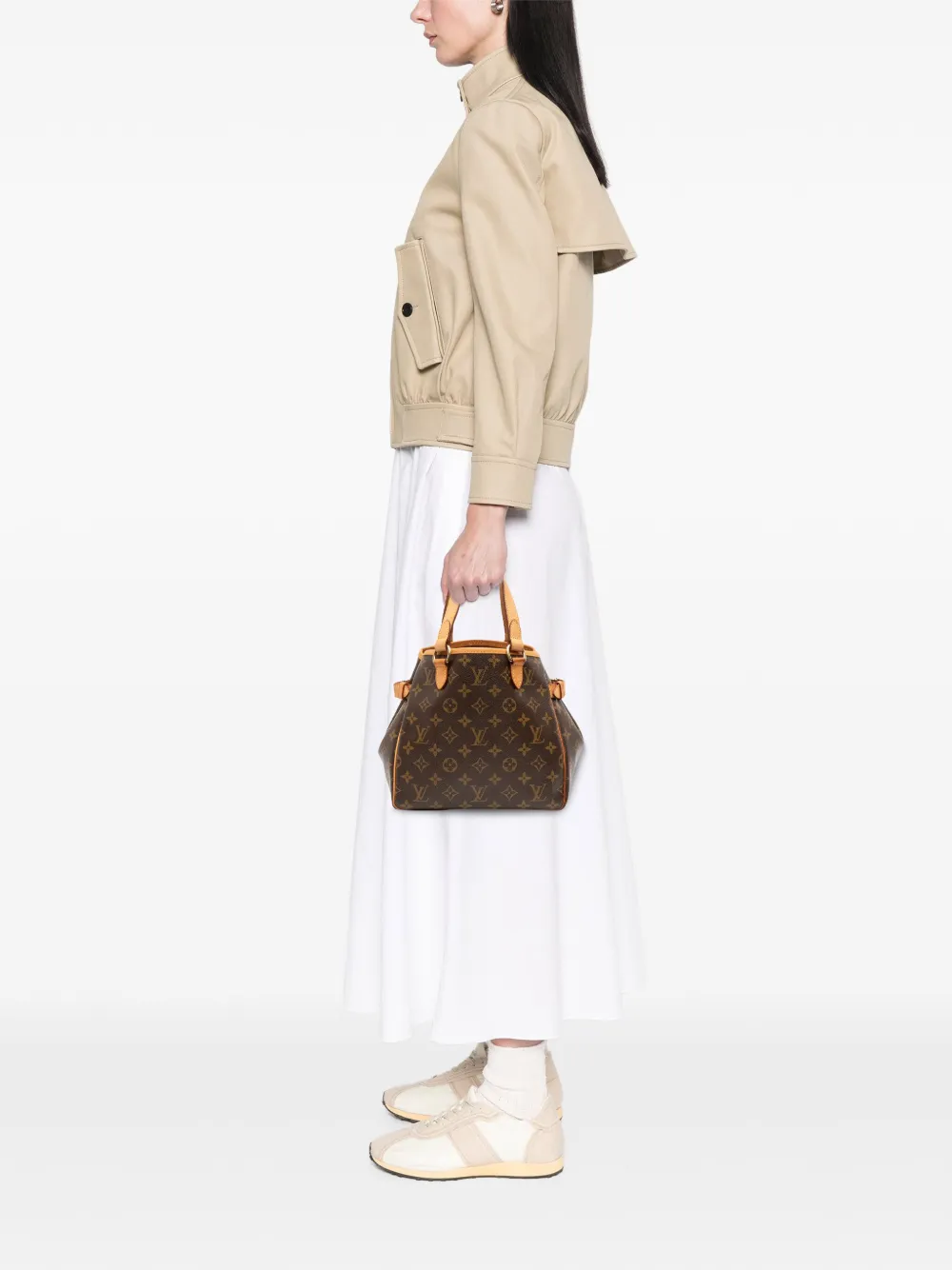 Louis Vuitton Pre-Owned 2006 Monogram Batignolles Vertical PM handbag | Pre-Owned | Image 2
