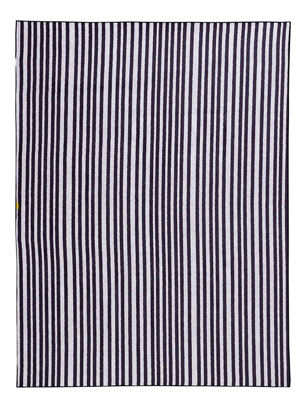 Agua Bendita Bou Batik beach towel | Beach Accessories | Image 2