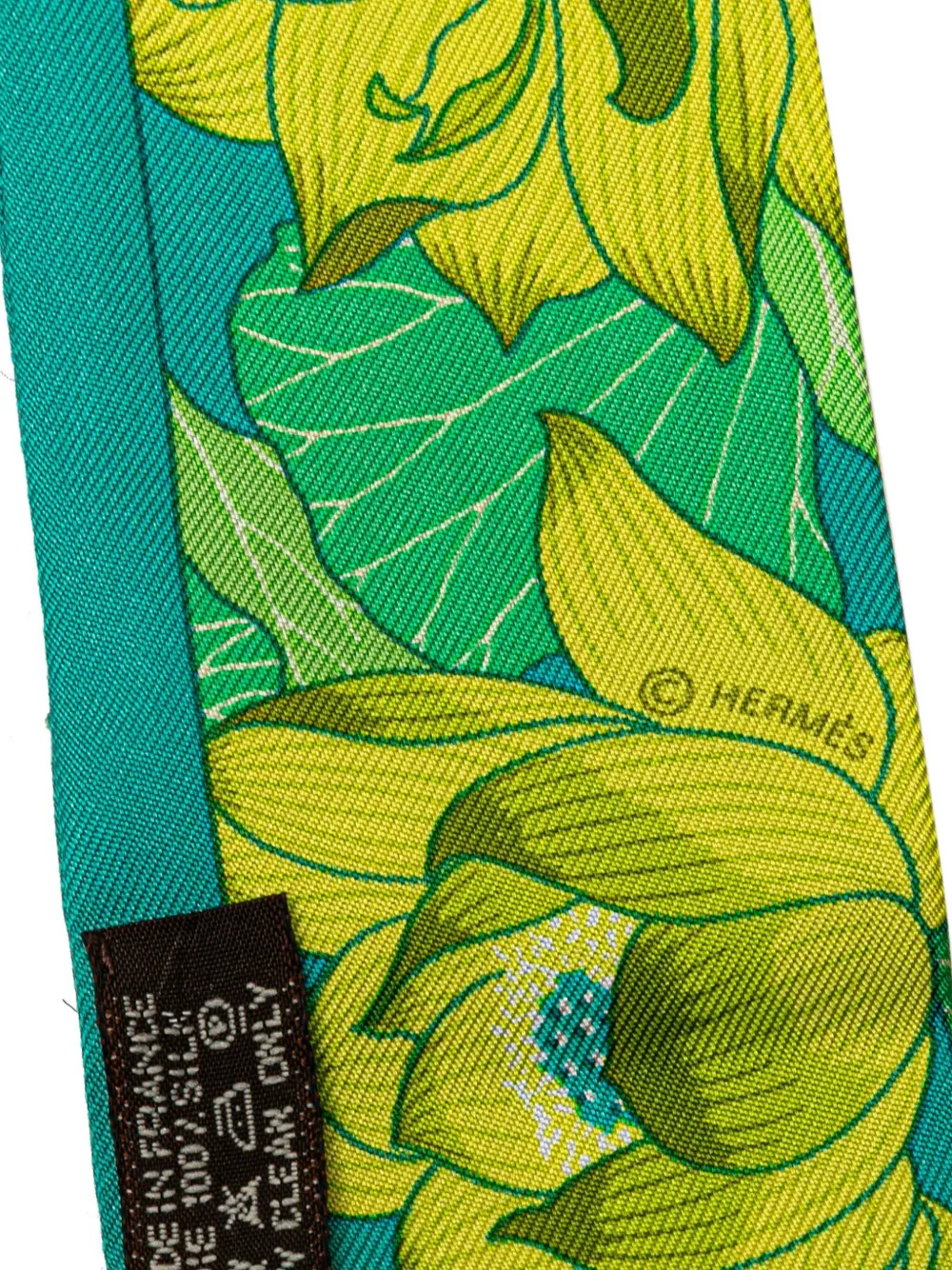 Hermès Pre-Owned 20th Century Fleurs de Lotus Silk Twilly Scarf scarves | Image 2