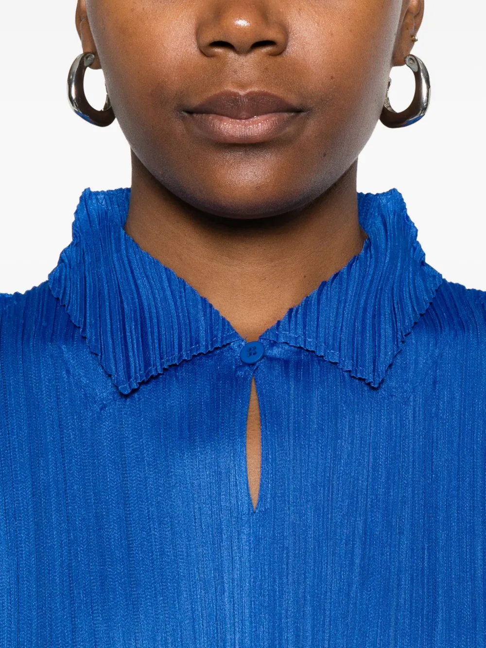 Issey Miyake Pleated Buttoned Top In Blue