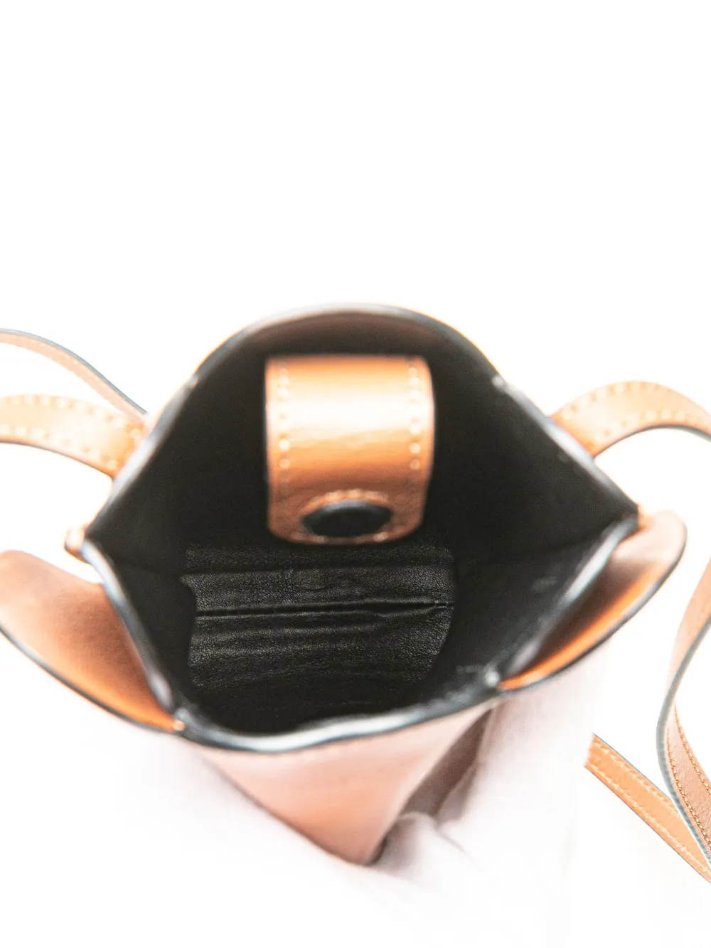 로에베 Pre-Owned 2022 레더 엘리펀트 포켓 크로스 백 3LE7BY9I29FUZ4ZA