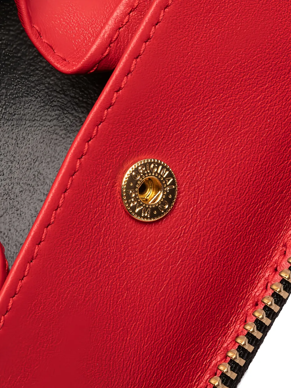 Comme Des Garçons Embossed Zip-around Wallet In Red