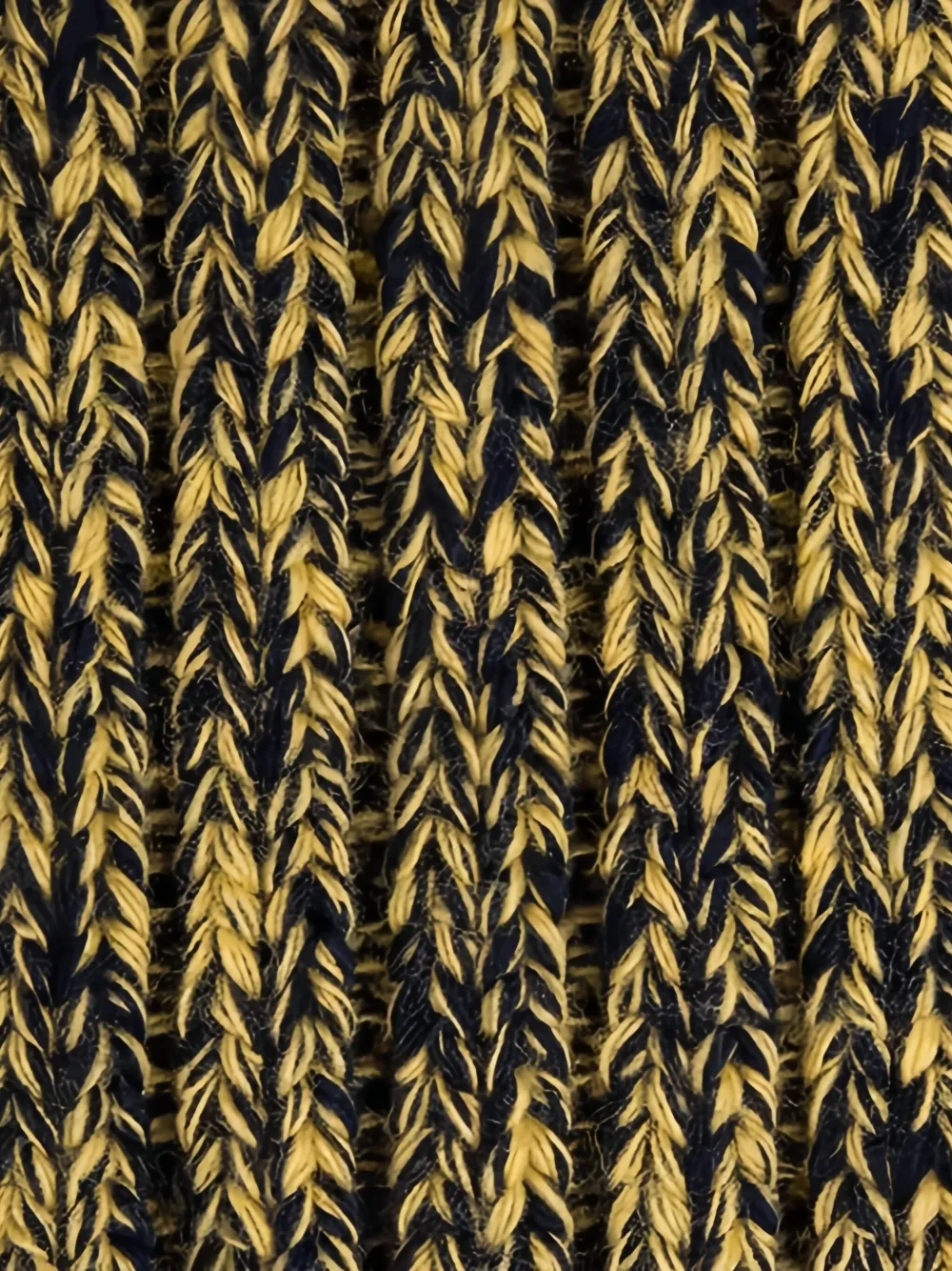 Stone Island Ribbed-knit Scarf In Brown