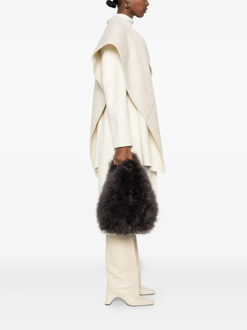 Simonetta Ravizza shearling shoulder bag | Image 2