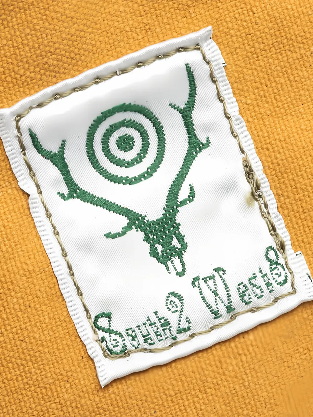 SOUTH2 WEST8 Gespriem Geel