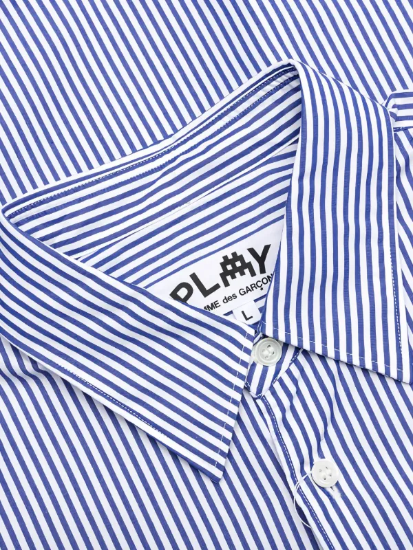 Comme Des Garçons Play エンブロイダリー ストライプ シャツ | ブルー