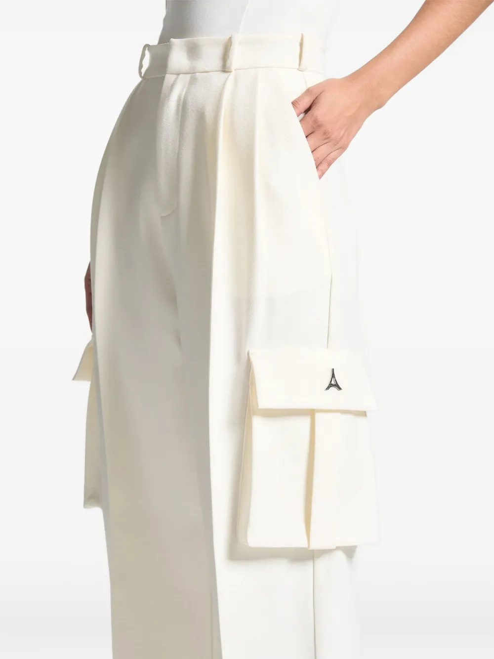Manière De Voir Danielle Pleated Cargo Trousers In White