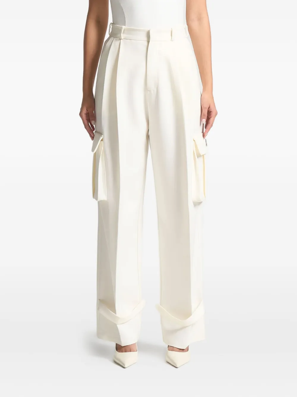 Manière De Voir Danielle Pleated Cargo Trousers In White