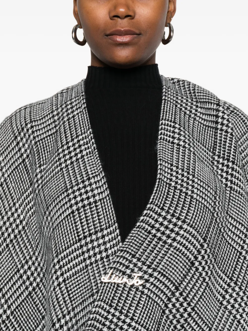 Liu •jo Houndstooth Fringed Cape In Black