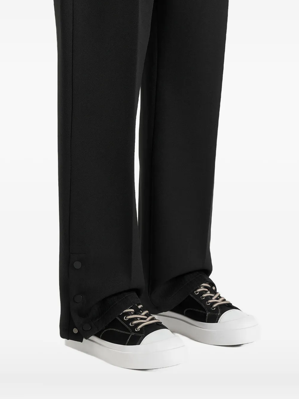 Manière De Voir Vienna contrast-stitch suede sneakers | Low-Tops | Image 2